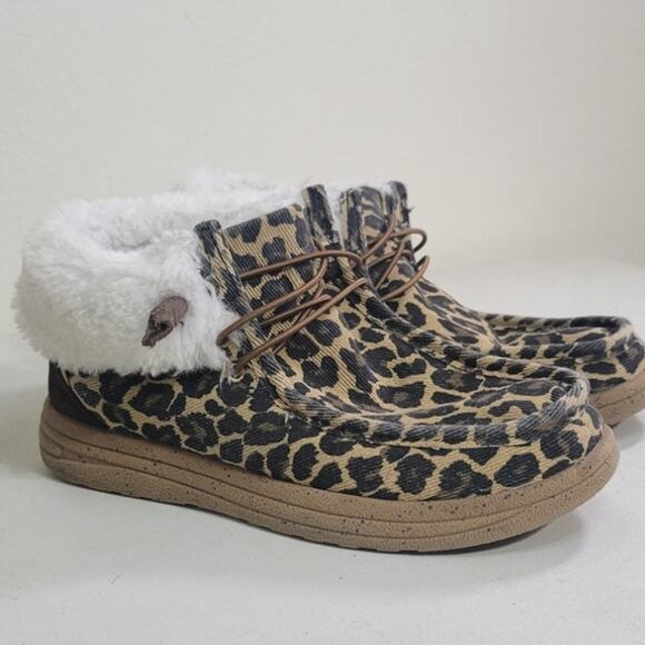 Lam Shoes Cheetah Print Womens 8 Fun Casual Sassy Fleece Lined Comfort Shoes - Picture 1 of 7